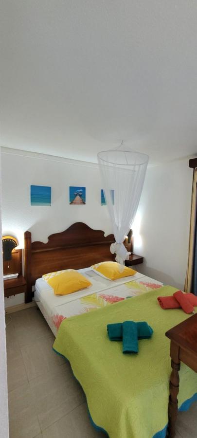 Turquoise Caritan Apartment แซ็งแตนน์ ภายนอก รูปภาพ