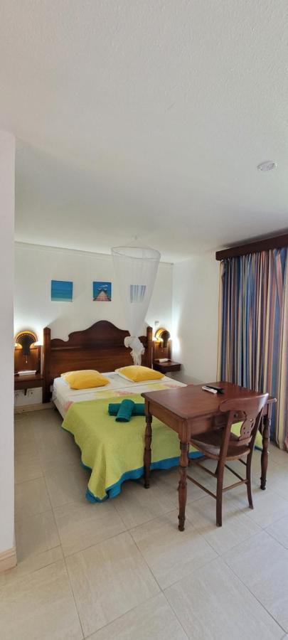 Turquoise Caritan Apartment แซ็งแตนน์ ภายนอก รูปภาพ